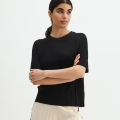 Dam Pierre Robert Finstickad T-Shirt